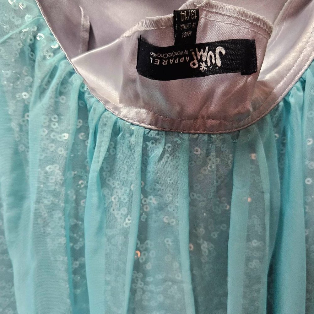 Dress - Picture 2 of 4